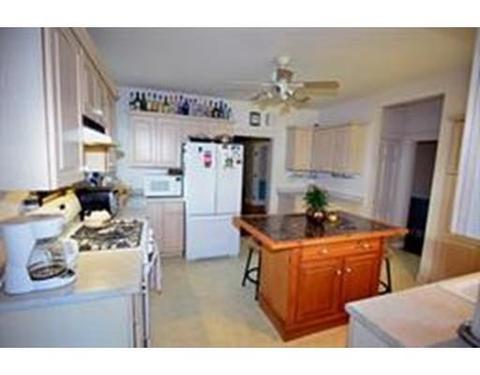 9 Commodore Rd, Worcester, MA 01602 photo 3