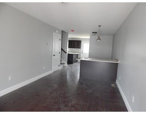 40 Winchester Ln #7, Fall River, MA 02723 photo 2