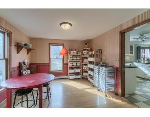 11 Meadowbrook Rd, Derry, NH 03038 photo 12