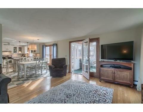 11 Meadowbrook Rd, Derry, NH 03038 photo 8