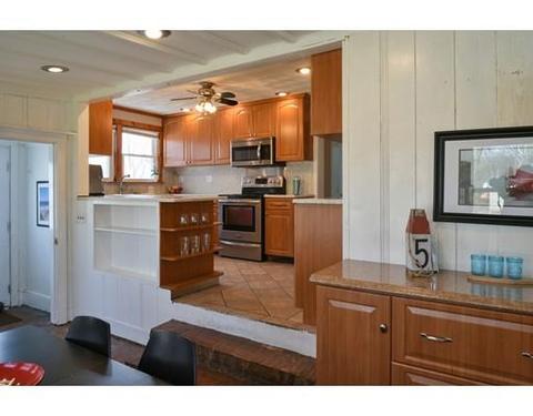 5 Bagley Ave, Danvers, MA 01923 photo 4