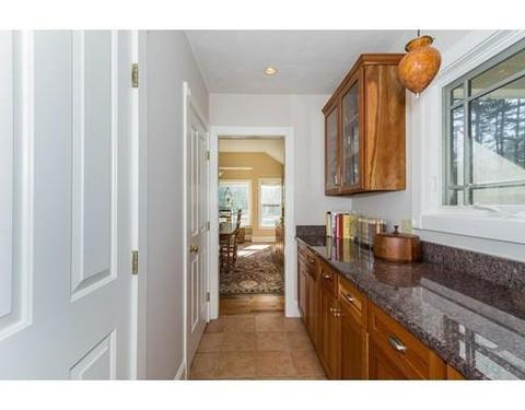 49 Old Grafton Rd, Upton, MA 01568 photo 9