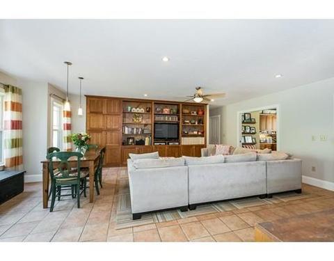 49 Old Grafton Rd, Upton, MA 01568 photo 15