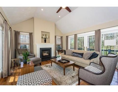 49 Old Grafton Rd, Upton, MA 01568 photo 3
