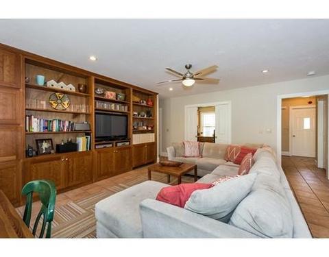 49 Old Grafton Rd, Upton, MA 01568 photo 12