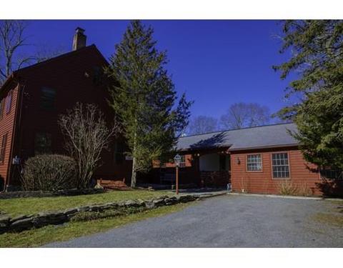 40 Maple Ln, Rehoboth, MA 02769 photo 4