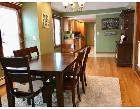3 Camden Ave, Worcester, MA 01604 photo 2