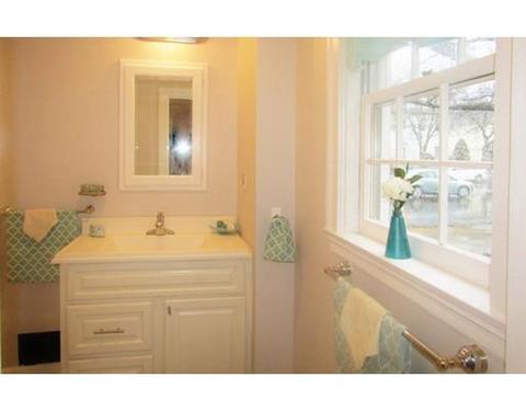 56 Broad St, Lynn, MA 01902 photo 16