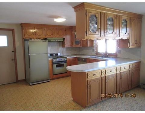 40 Western Ave, Chicopee, MA 01020 photo 3