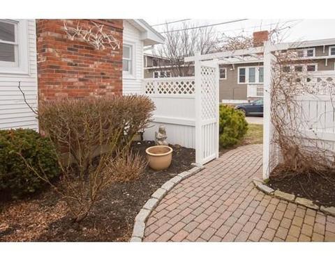 3 Eleventh St, Hull, MA 02045 photo 4