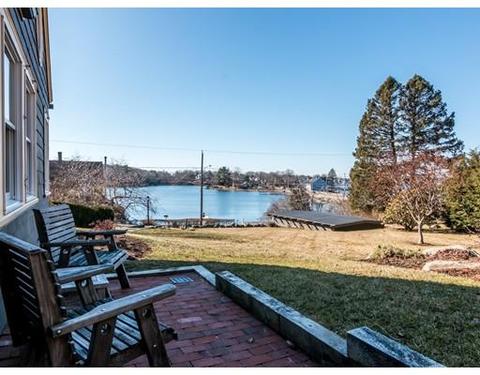 10 Dennison St, Gloucester, MA 01930 photo 3