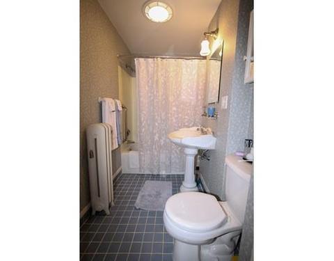 57 Elm St, Worcester, MA 01609 photo 9