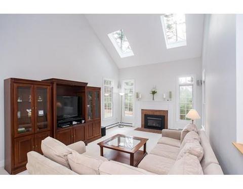 34 Juniper Rd, Upton, MA 01568 photo 12