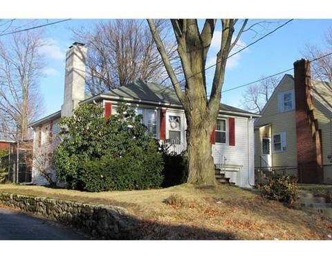 45 Acushnet Ave, Worcester, MA 01606 photo 25