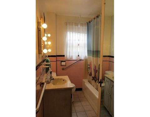 45 Acushnet Ave, Worcester, MA 01606 photo 12