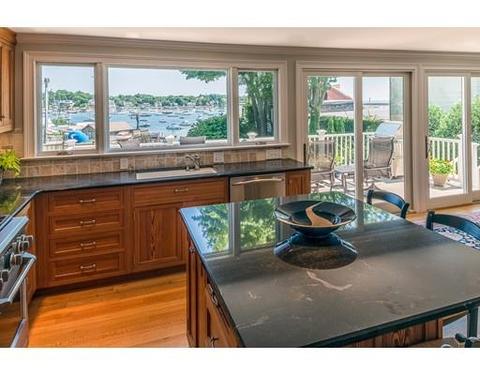 64 Gregory St, Marblehead, MA 01945 photo 8