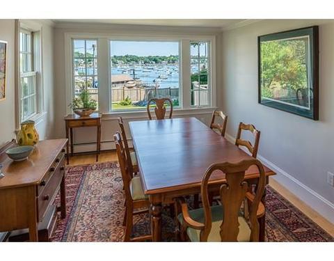 64 Gregory St, Marblehead, MA 01945 photo 12