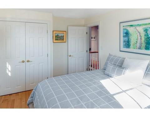 64 Gregory St, Marblehead, MA 01945 photo 17