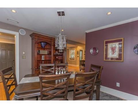 23 Curtis St, Marblehead, MA 01945 photo 6