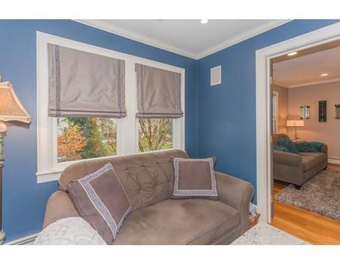 23 Curtis St, Marblehead, MA 01945 photo 11