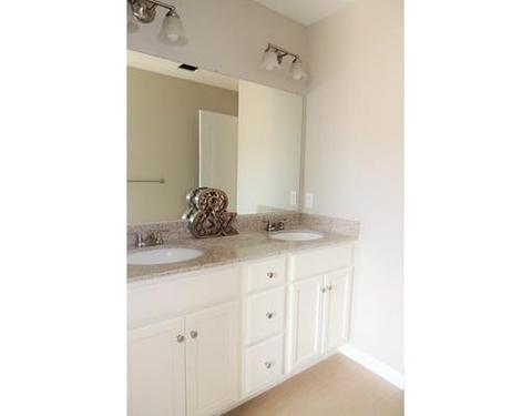 195 Morton, Springfield, MA 01119 photo 17