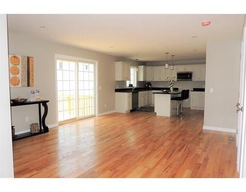 195 Morton, Springfield, MA 01119 photo 6