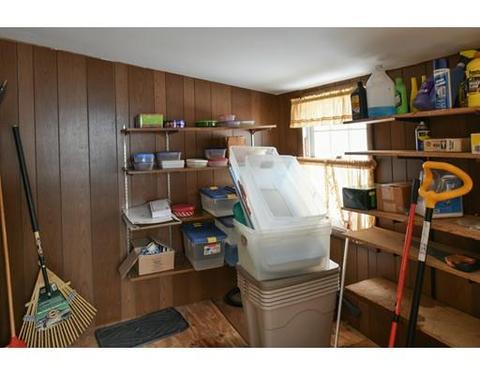 8 Beaver St, Beverly, MA 01915 photo 10