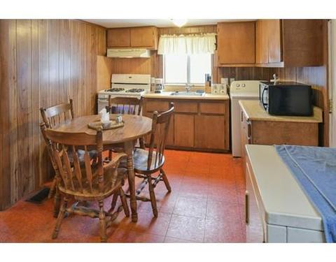 8 Beaver St, Beverly, MA 01915 photo 6
