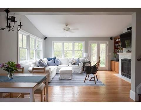 349 Main St, Hingham, MA 02043 photo 5