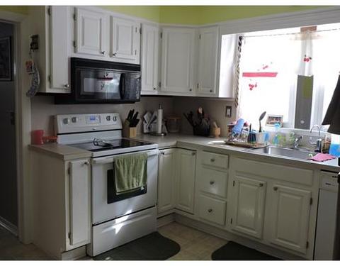 24 Valmor St, Worcester, MA 01604 photo 12
