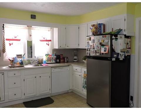 24 Valmor St, Worcester, MA 01604 photo 10