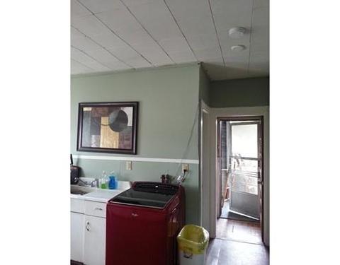 9 Douglas Ct, Worcester, MA 01603 photo 4