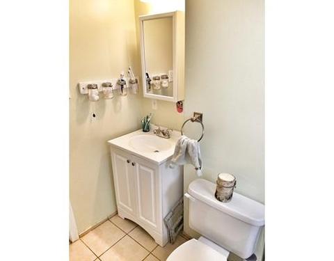 25 Camp St, Worcester, MA 01603 photo 16