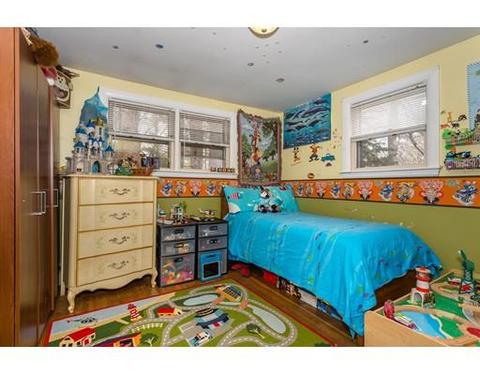 17 Draper St, Canton, MA 02021 photo 10