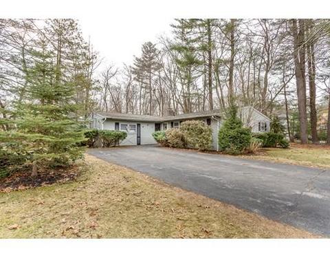 17 Draper St, Canton, MA 02021 photo 2