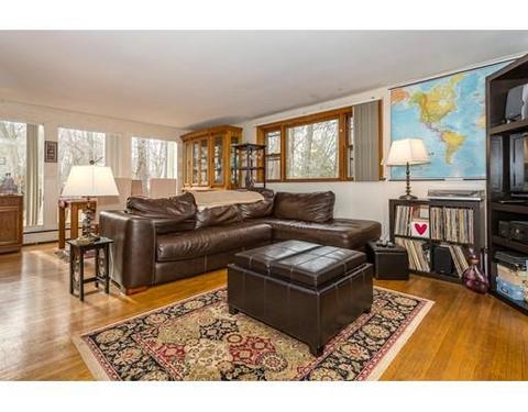 17 Draper St, Canton, MA 02021 photo 3