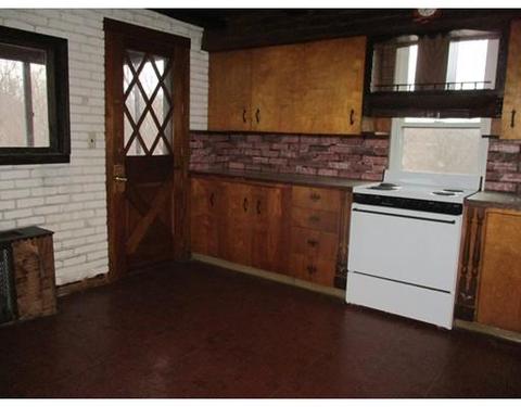 247 E Main St, Chicopee, MA 01020 photo 3