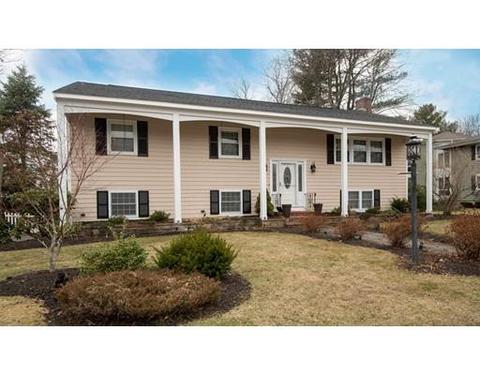 22 Longbow Rd, Danvers, MA 01923 photo 1