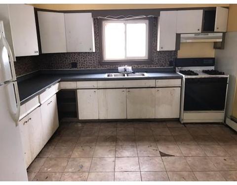 30 Tecumseh St, Fall River, MA 02721 photo 11