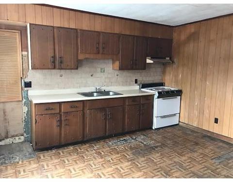 30 Tecumseh St, Fall River, MA 02721 photo 3