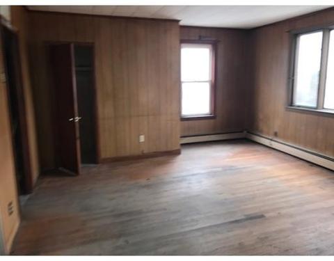 30 Tecumseh St, Fall River, MA 02721 photo 7