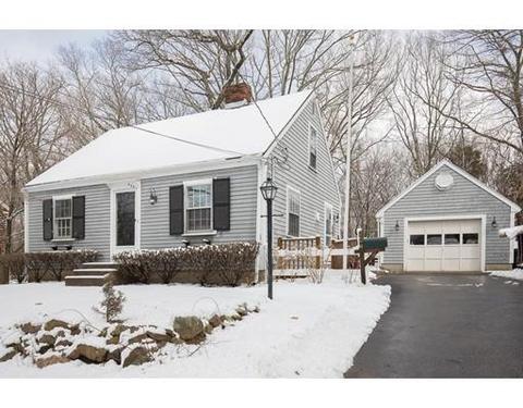204 Lazell St, Hingham, MA 02043 photo 2