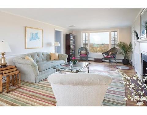 21 Cottage St, Hingham, MA 02043 photo 6