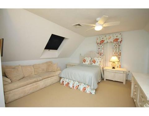 34 Periwinkle Ln, Mashpee, MA 02649 photo 9