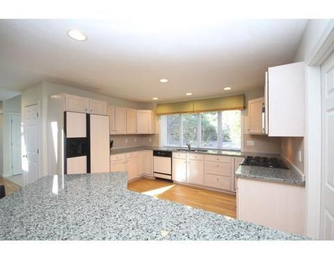 34 Periwinkle Ln, Mashpee, MA 02649 photo 7
