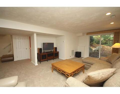34 Periwinkle Ln, Mashpee, MA 02649 photo 11