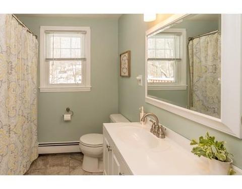 12 Kinney Dr, Worcester, MA 01602 photo 10