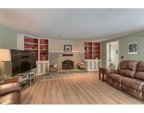 9 Bridle Path, Townsend, MA 01474 photo 3