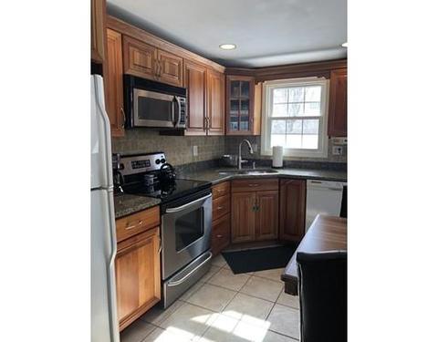 26 Wayne Ave, Dudley, MA 01571 photo 7