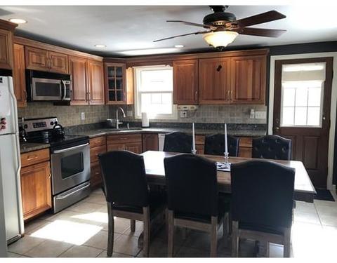 26 Wayne Ave, Dudley, MA 01571 photo 5
